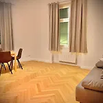 Wiedner Apartments